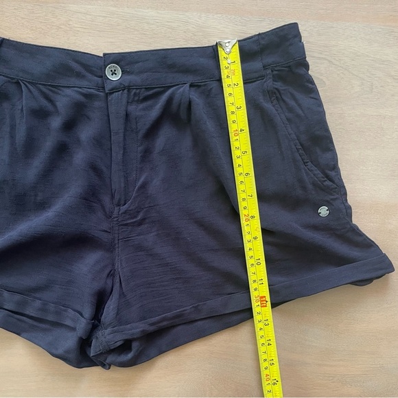 Roxy Women's Black Shorts - Picture 9 of 10